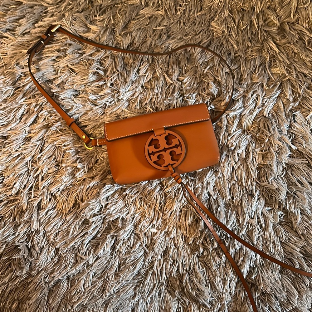 Tory Burch Miller belt bag. Leather. Like New